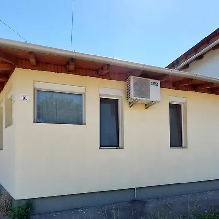 Apartman Családbarát Vendéglak Szegedi Magánszálláshely 9 Fő Részére, Nagycsaládok és Baráti Társaságok Részére Szeged